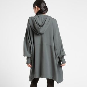 Athleta Mantra Wrap in green/gray, size small